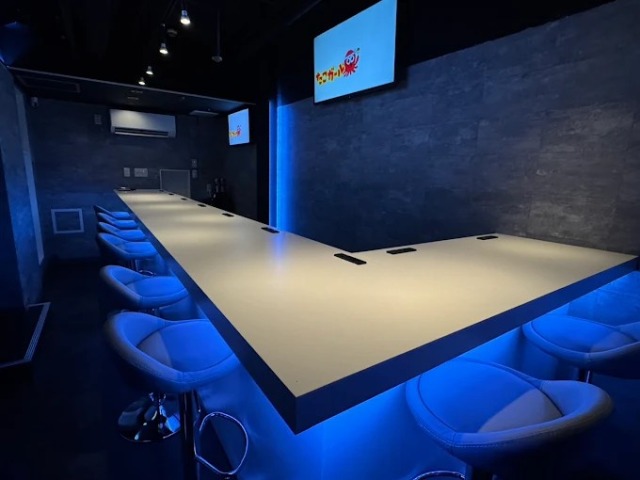 上野のガールズバーたこガール上野店はなれ