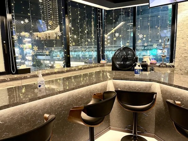 浦和のガールズバーMinyon