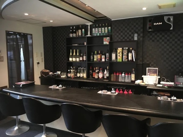 沖縄のガールズバーFate