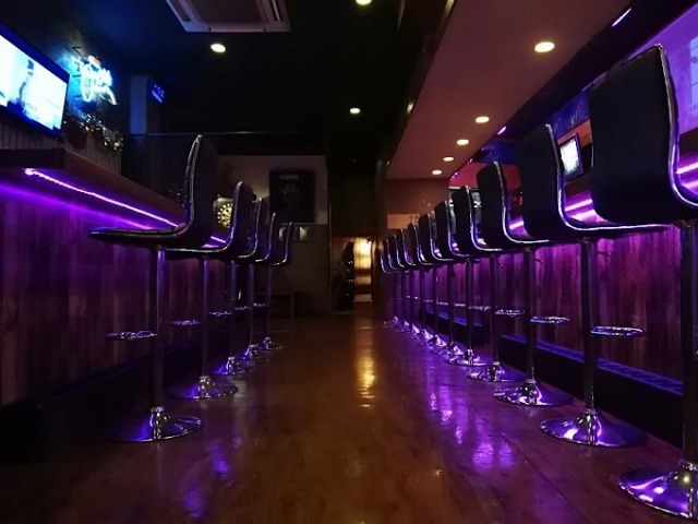 沖縄のガールズバーGirlsbarB