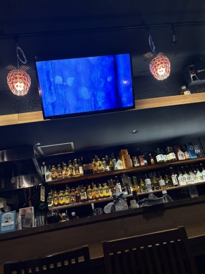 渋谷のスナックねこに真珠