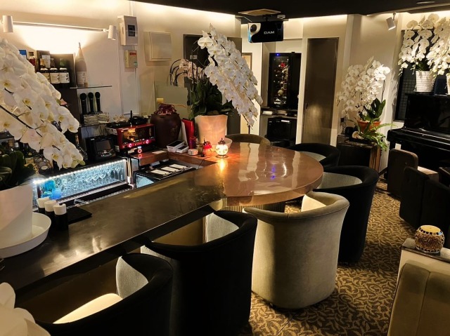 那覇のおすすめスナックBarらうんじ岩下