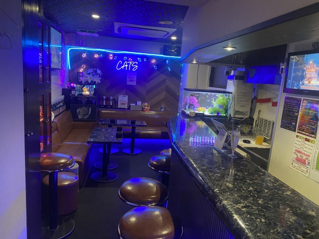 亀戸のスナック&カラオケバーCat's