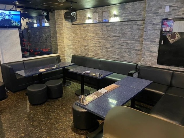 八王子のスナック&BAR Memoria (メモリア)