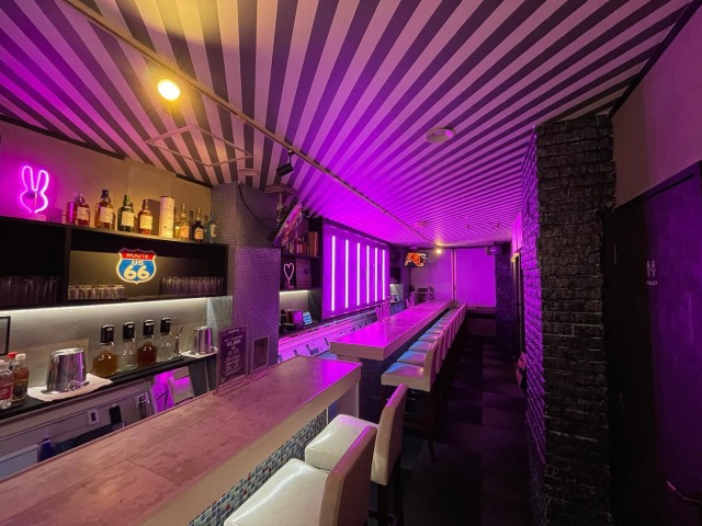 蒲田のガールズバーCafe&bar Lapin